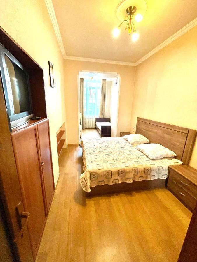 Apartment In The Center Of Erivan Dış mekan fotoğraf